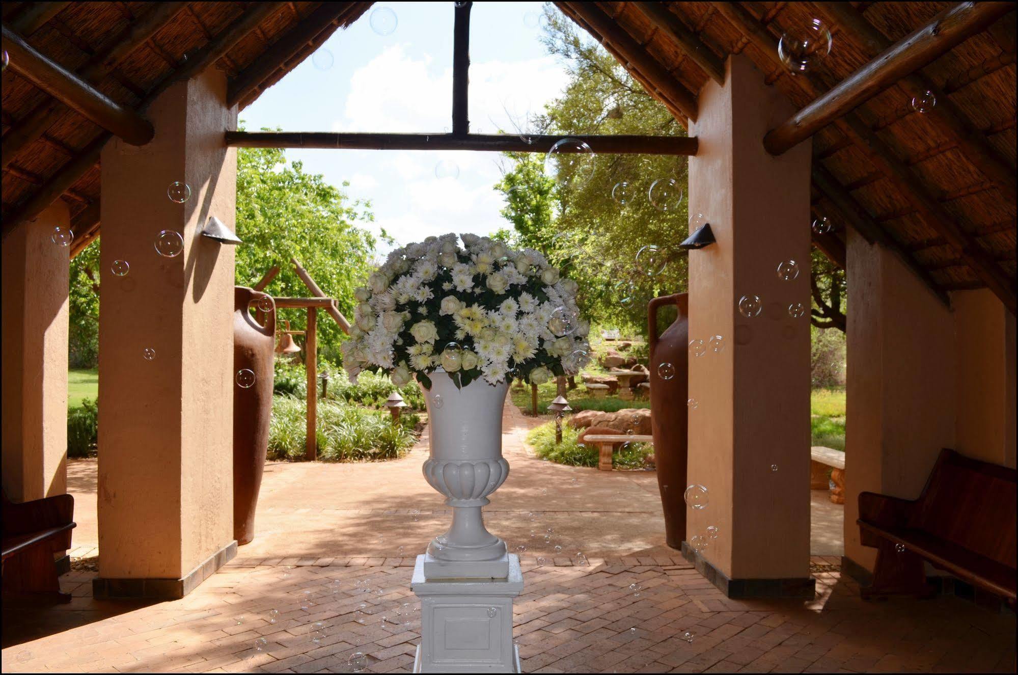 Bona Bona Game Lodge Wolmaransstad Ngoại thất bức ảnh